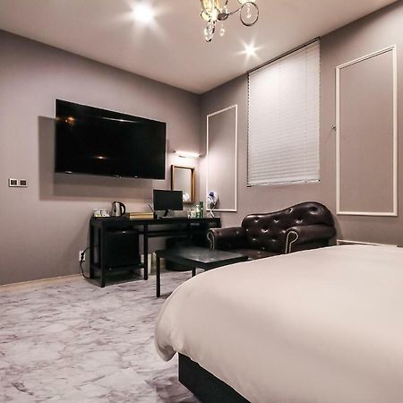 Hotel Seowa Gimhae Buitenkant foto