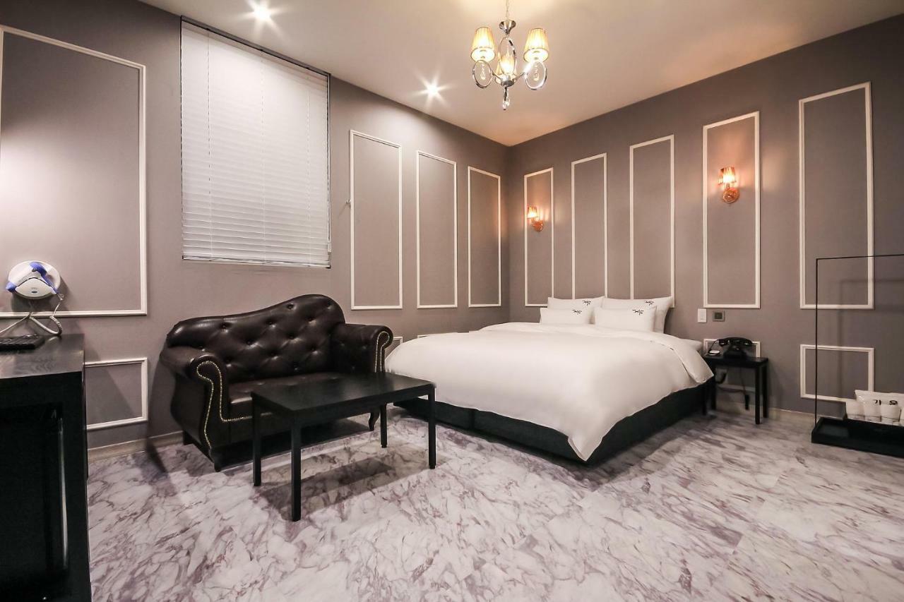 Hotel Seowa Gimhae Buitenkant foto
