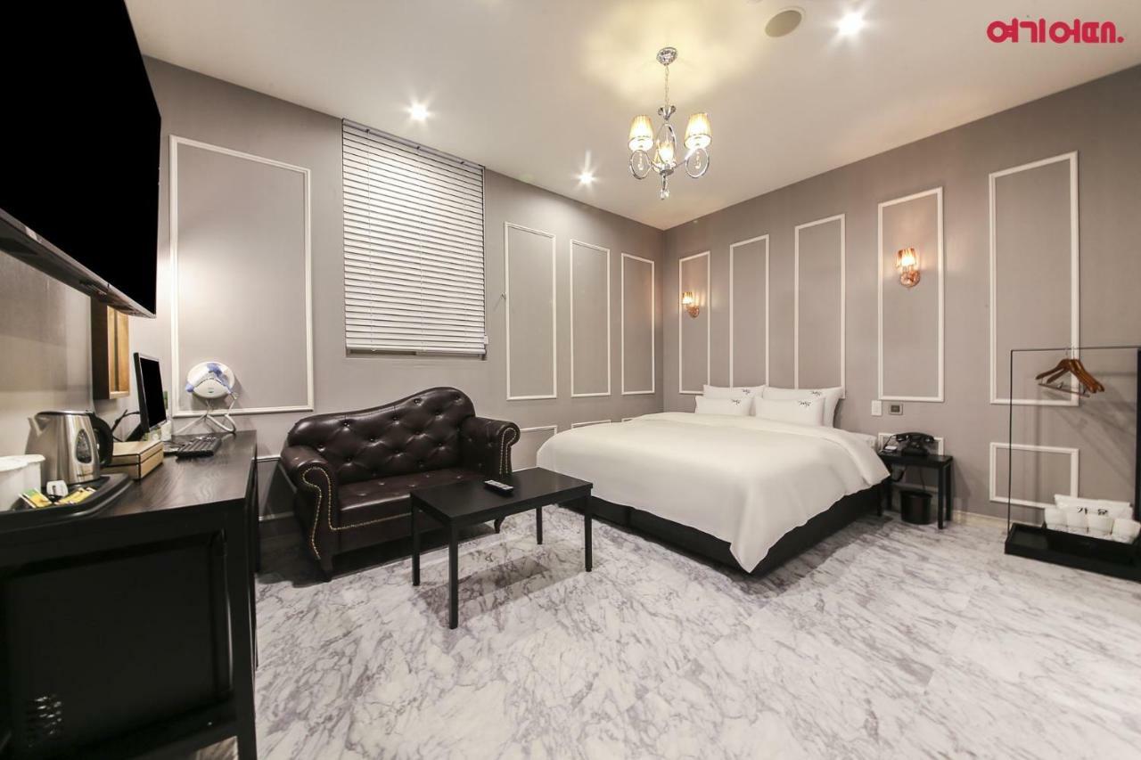 Hotel Seowa Gimhae Buitenkant foto