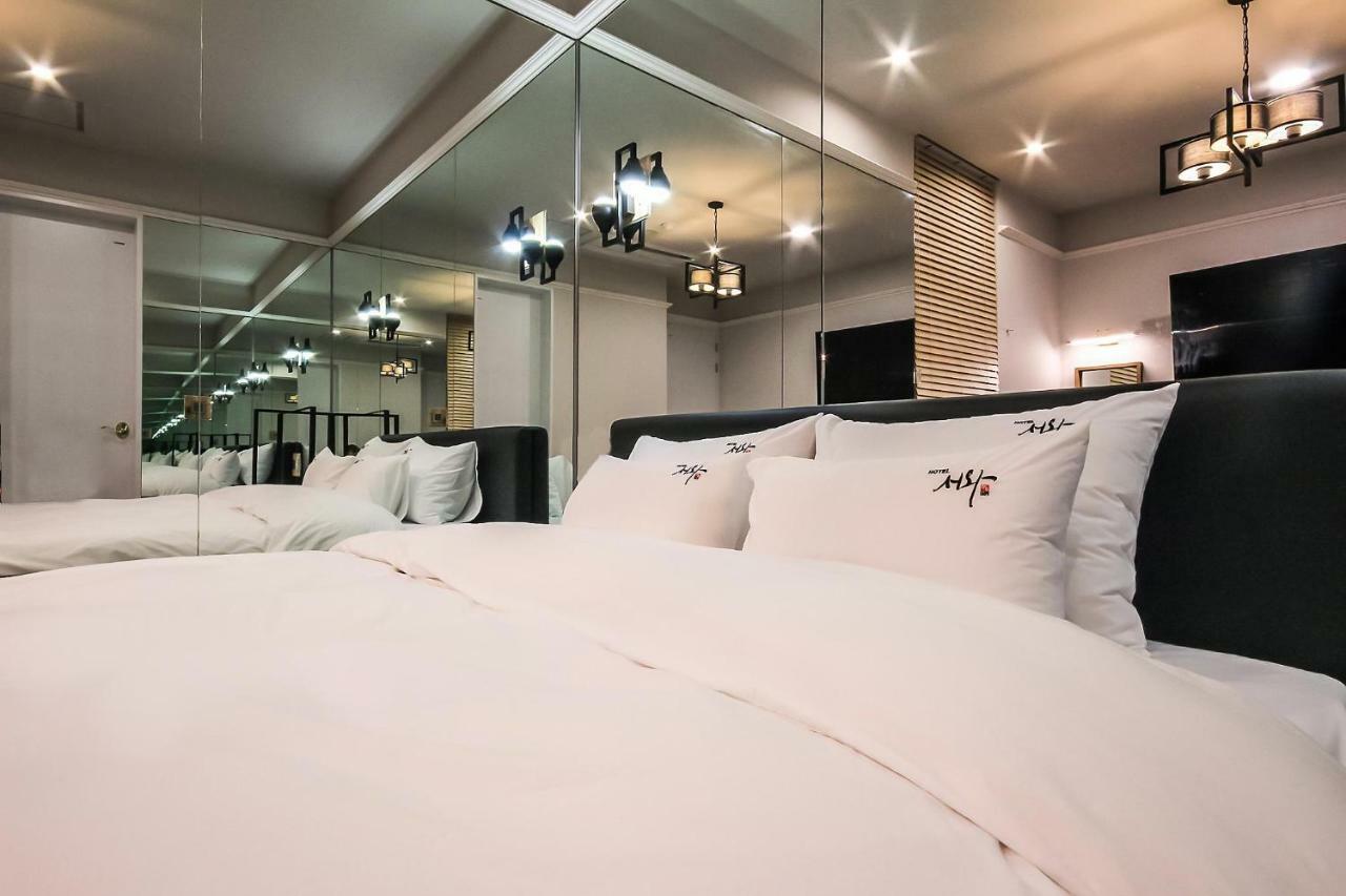 Hotel Seowa Gimhae Buitenkant foto