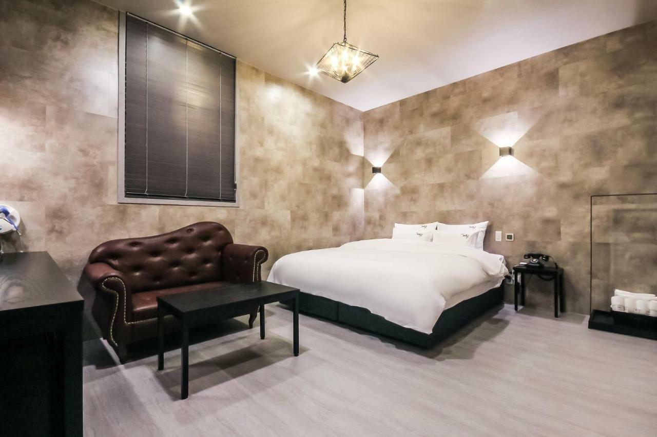 Hotel Seowa Gimhae Buitenkant foto